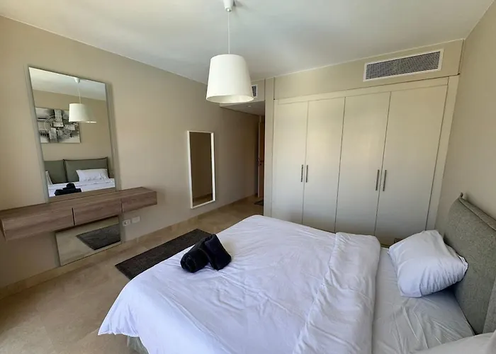 3 Bdr Sea View With Private Roof Mangrovy El Guna *
