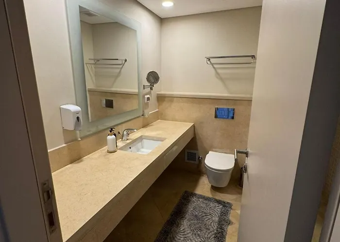 3 Bdr Sea View With Private Roof Mangrovy El Guna *